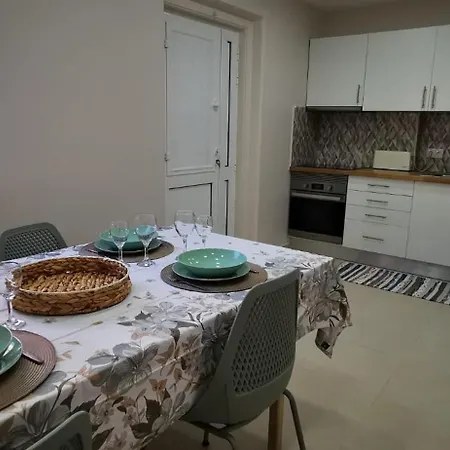 Appartamento Huge Terrace And 2 Balconies Center *